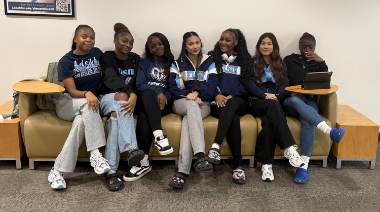 Our AVID students visited Lone Star College–CyFair to explore academic pathways, learn about college programs, and gain insight into campus life. The experience empowered students to plan ahead and stay focused on their college and career goals. 🎓🐏