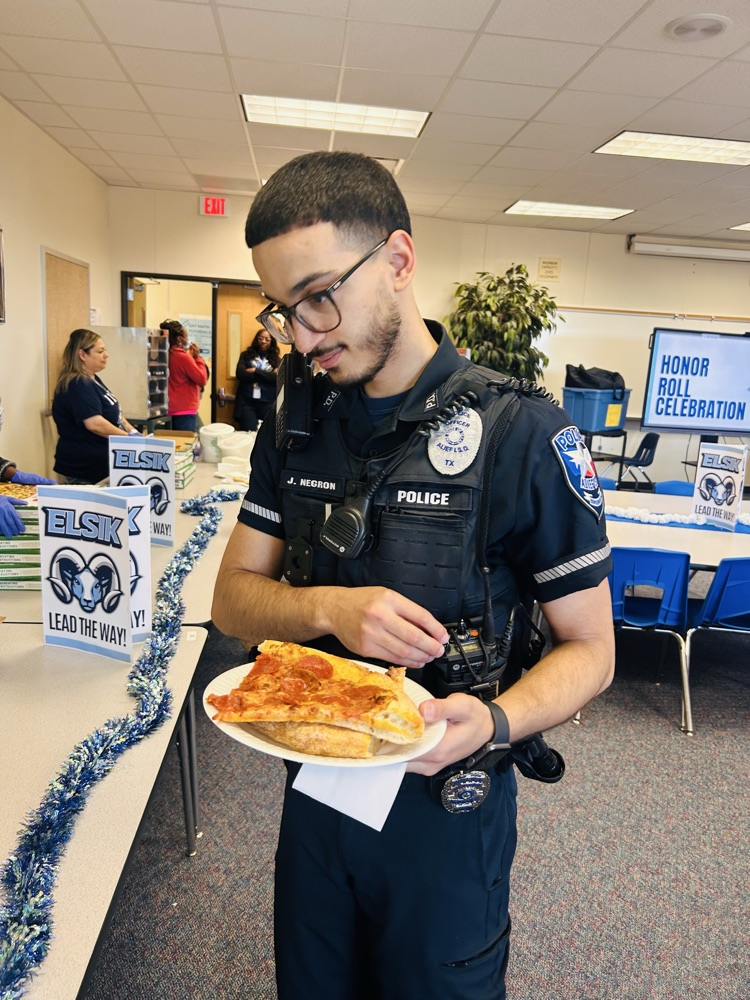 What a celebration for our Honor Roll students! 🎉 Shoutout to our Mighty Rams for their commitment to academic success—over 600 slices of pizza served in honor of their hard work and dedication! #RamNation