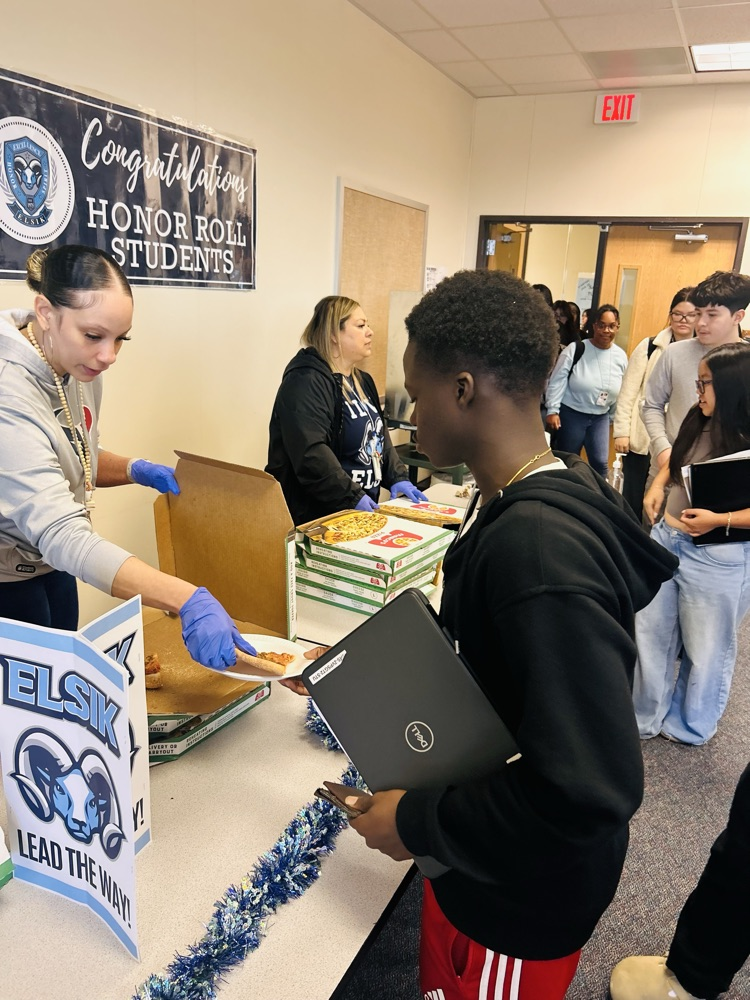 What a celebration for our Honor Roll students! 🎉 Shoutout to our Mighty Rams for their commitment to academic success—over 600 slices of pizza served in honor of their hard work and dedication! #RamNation