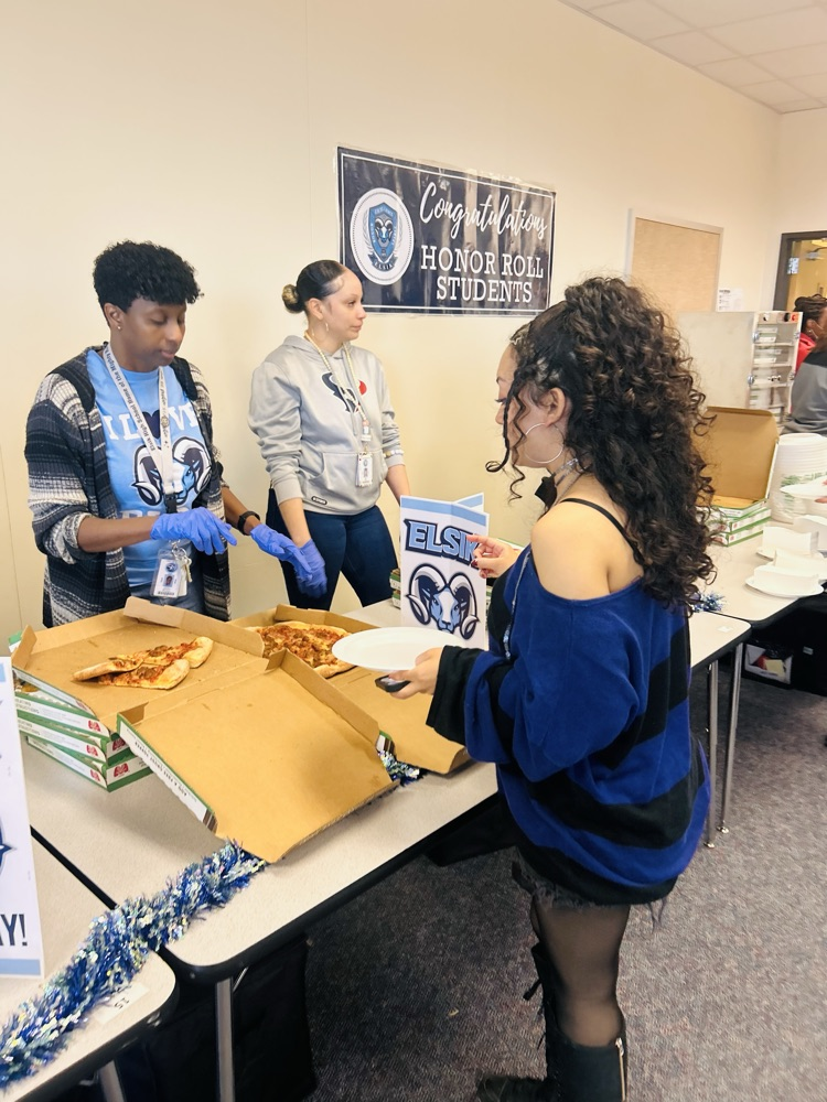 What a celebration for our Honor Roll students! 🎉 Shoutout to our Mighty Rams for their commitment to academic success—over 600 slices of pizza served in honor of their hard work and dedication! #RamNation