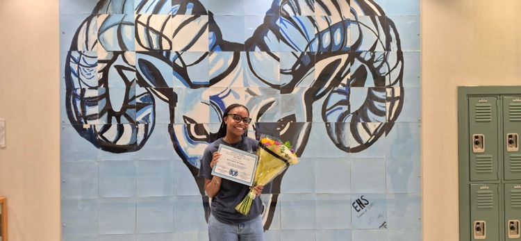 Congratulations to Destanee Mitchell on being named ENGC’s 25–26 Paraprofessional of the Year! Thank you for your dedication, support, and positive impact on our students and campus. We are proud to celebrate you! 