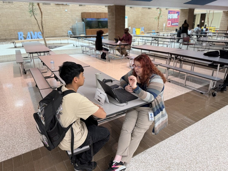 Class of 2026 is stepping confidently toward graduation through the Phonetic Spelling Event led by Olga O’Neal—building literacy, precision, and confidence for college, careers, and a future full of opportunity. 