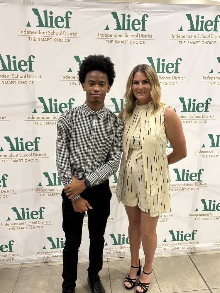 🏅 Tonight, Alief ISD proudly recognized our Mighty Ram scholar athletes and UIL State Qualifiers at the Board Meeting! 💙🐏 📸 Photo Credit: Coach Lantz #RamNation #LeadTheWay
