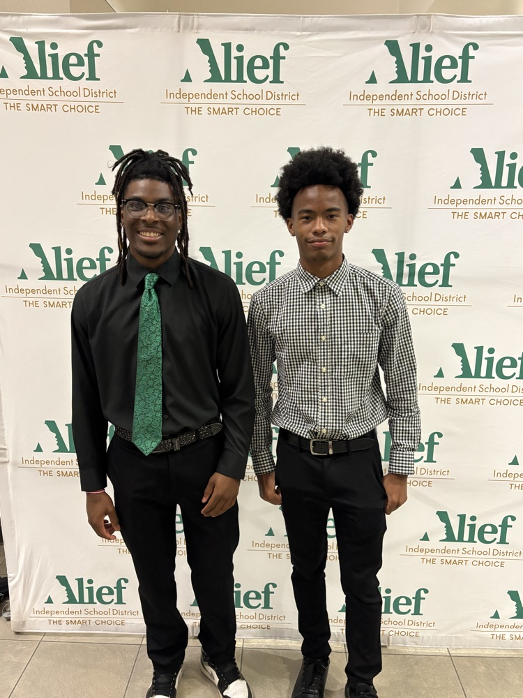 🏅 Tonight, Alief ISD proudly recognized our Mighty Ram scholar athletes and UIL State Qualifiers at the Board Meeting! 💙🐏 📸 Photo Credit: Coach Lantz #RamNation #LeadTheWay