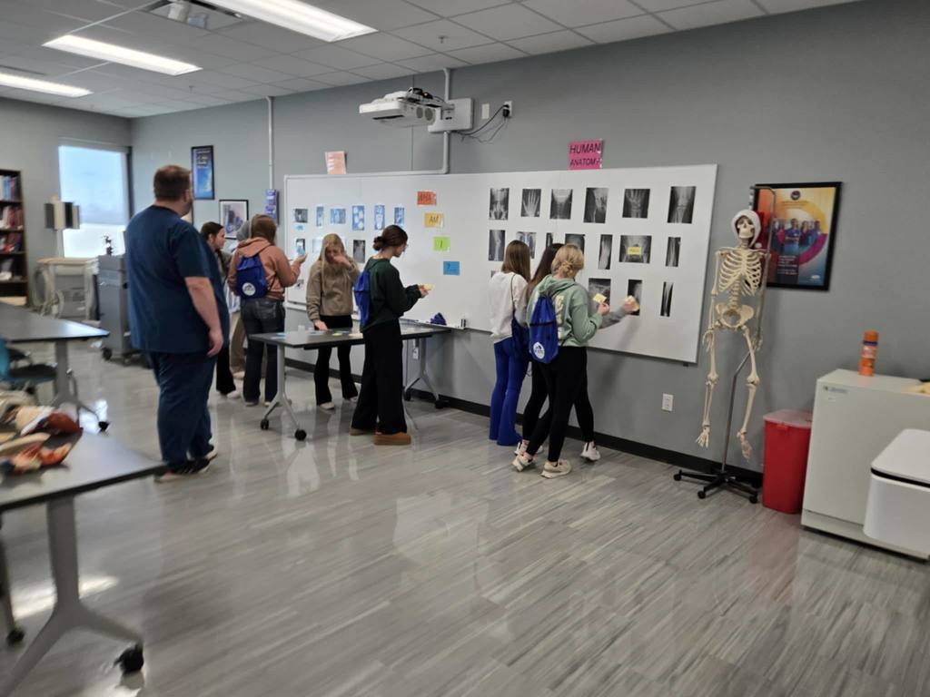Allied Health and Pre-Nursing students attended the Future Healthcare Heroes Camp at SKYCTC.