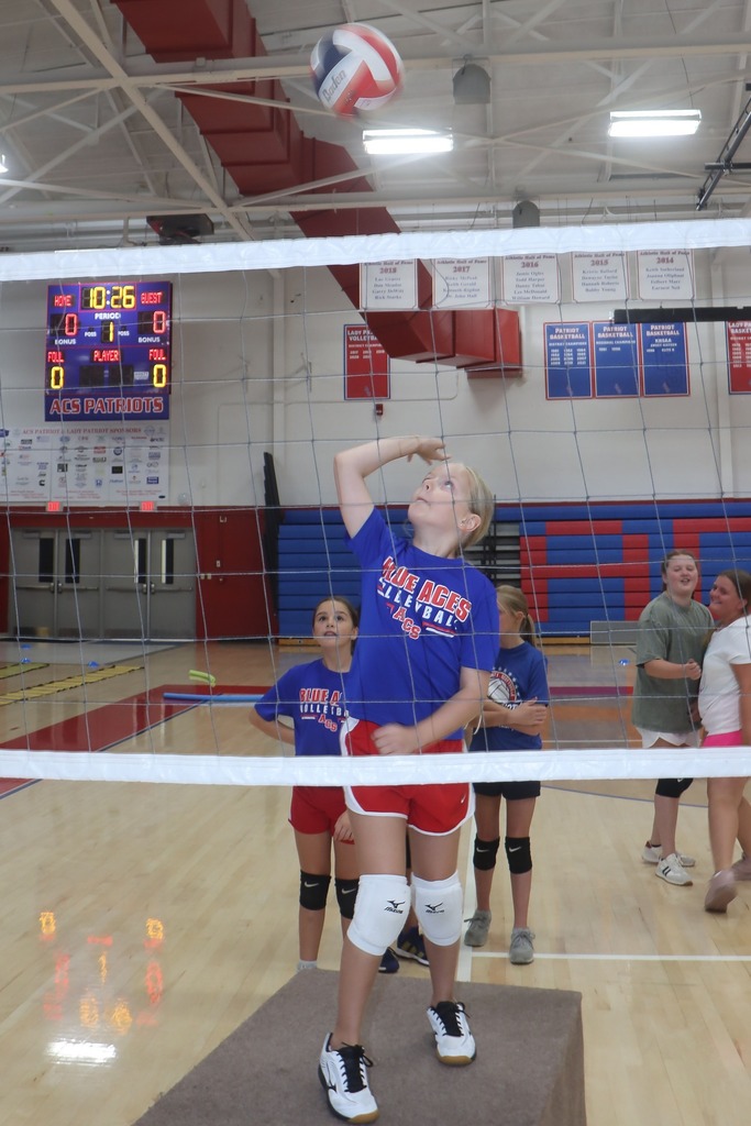 students at volleyball camp