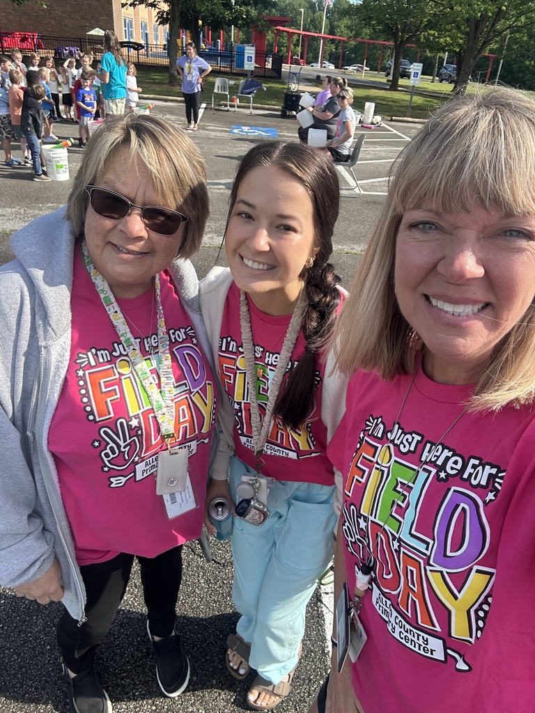 K/1 Field Day, & 2/3 Beach Day