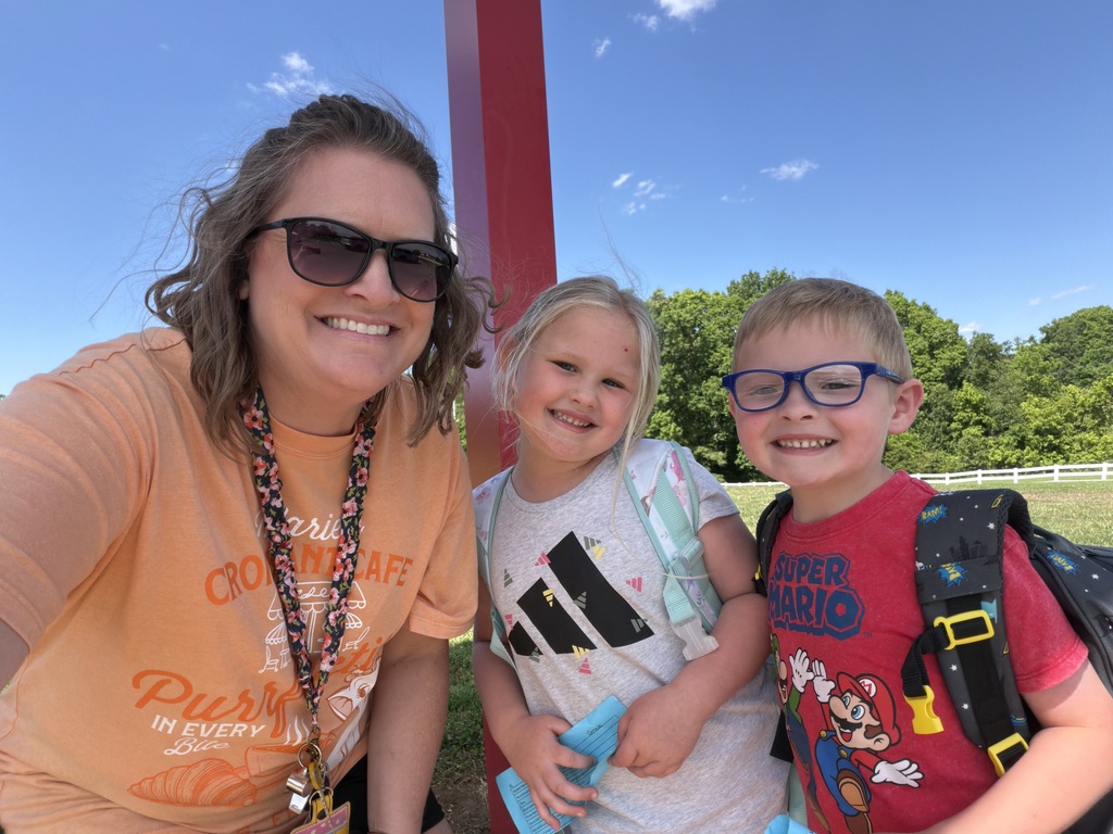 K/1 Field Day, & 2/3 Beach Day