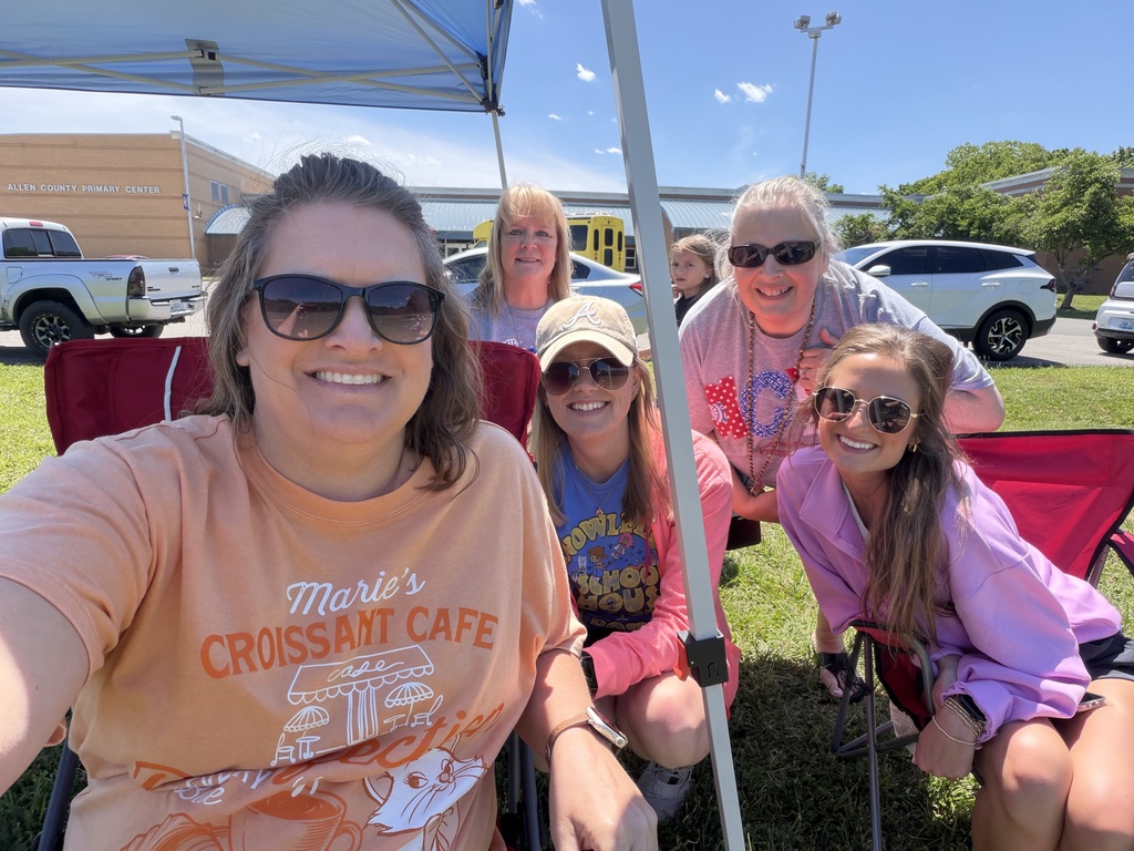 K/1 Field Day, & 2/3 Beach Day