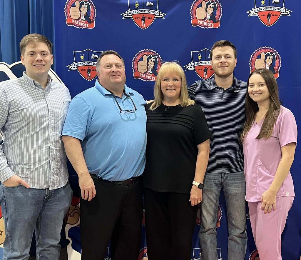 Mrs. Sikes & her family