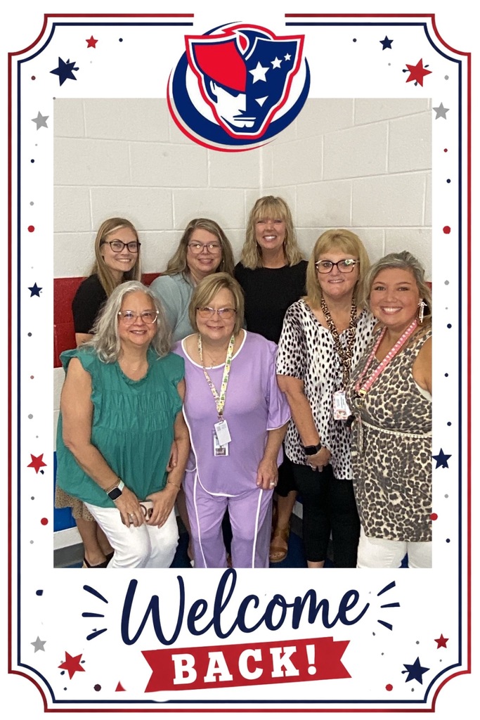 Welcome Back picture of staff members