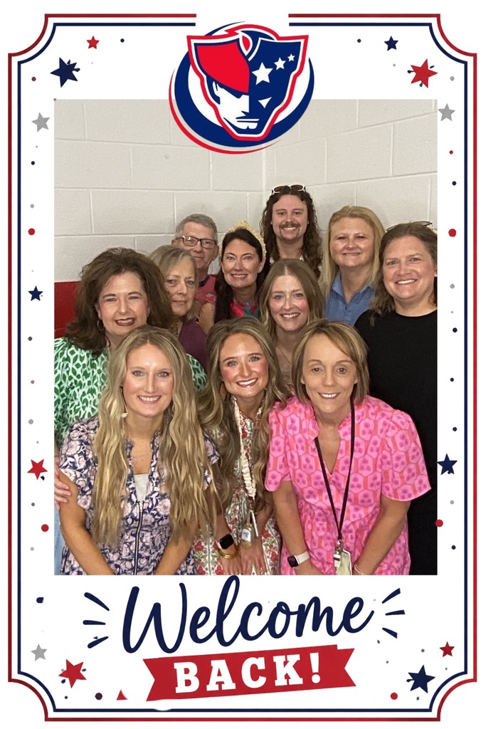 Welcome Back picture of staff members