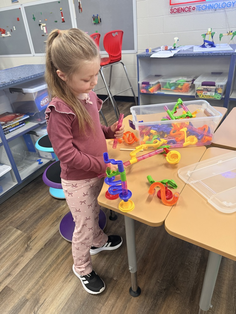 STEM HUB K-2