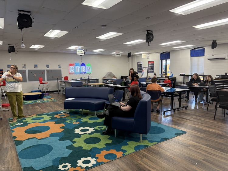 STEM HUB