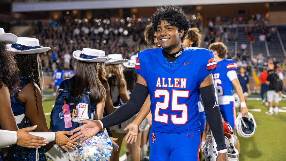 Allen Eagles Continue Strong Start with 50-6 Win Over DeSoto