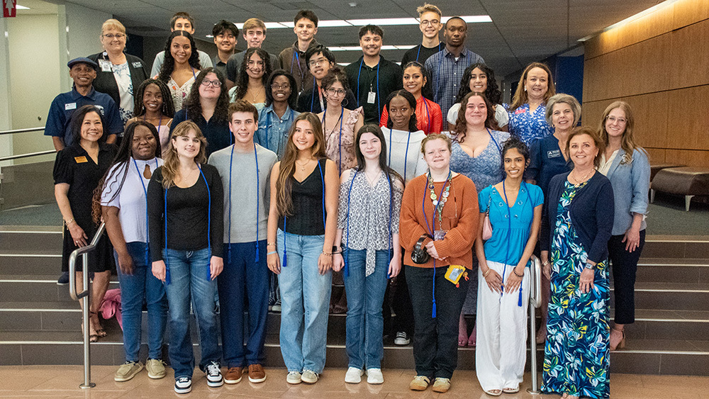Group photo of Associates Degree students
