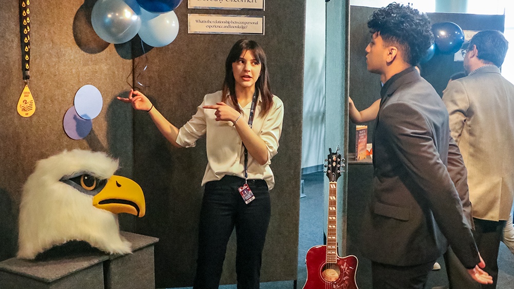 IB Student discusses her Theory of Knowledge hypothesis