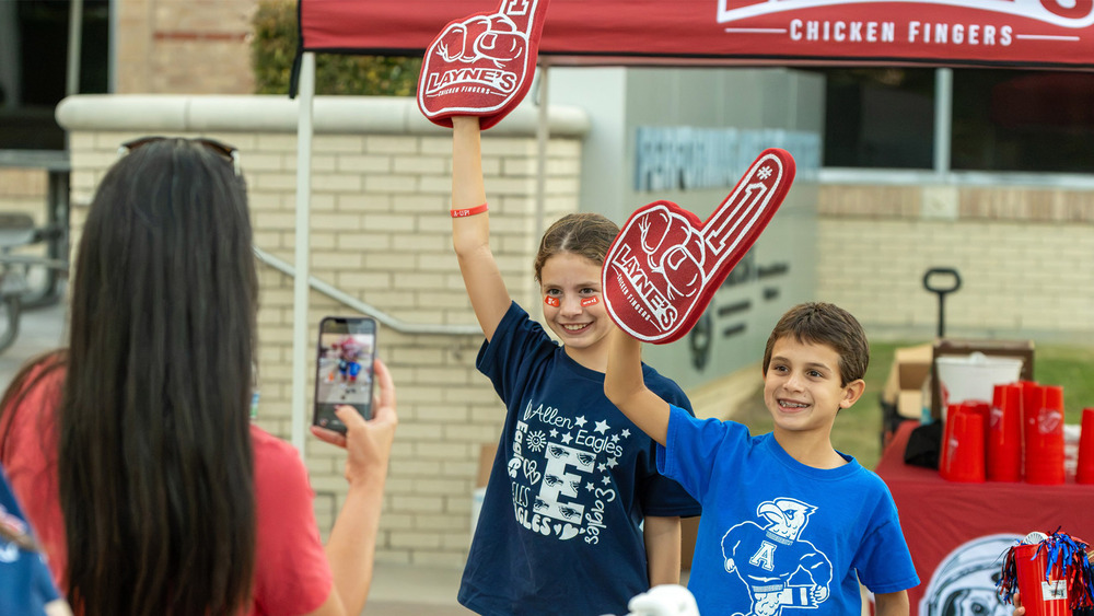 Heart at Work Tailgate Brings Allen ISD Staff and Families Together