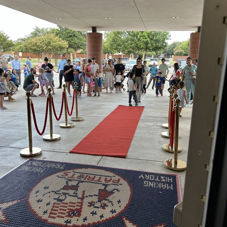 Kinder walks the red carpet!! 