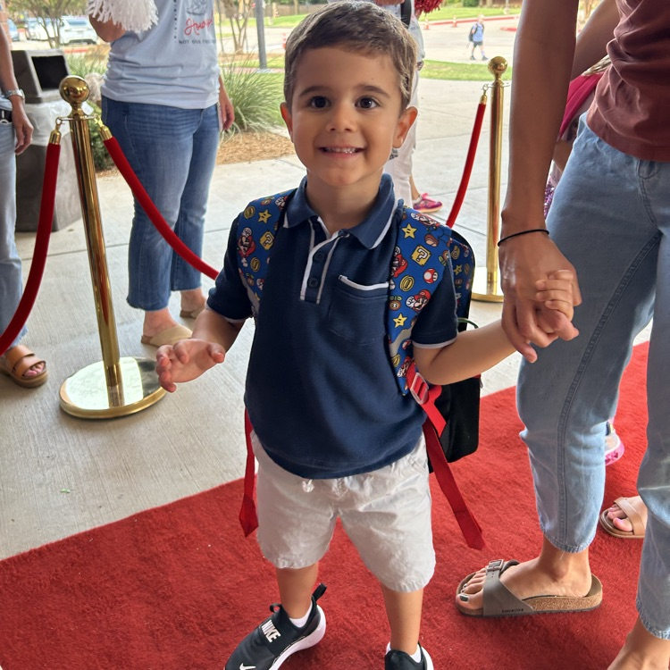 Kinder walks the red carpet!! 