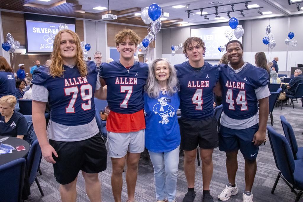 Silver Eagles Kickoff Breakfast