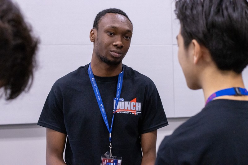 AHS student at NASA Hunch event