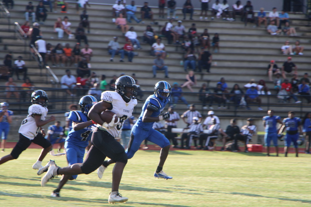 football scrimmage