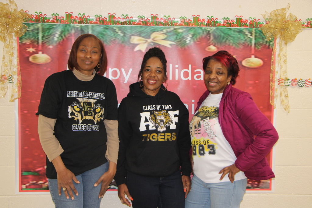 class of 1983 angel tree