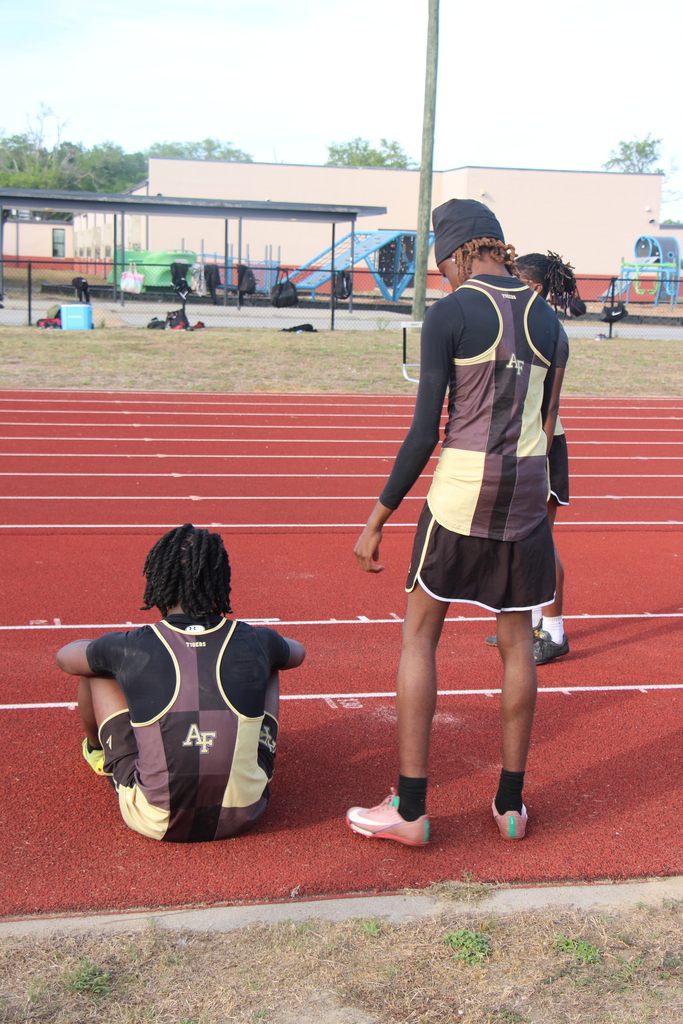 home track meet field events