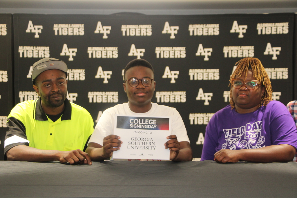 senior signing day