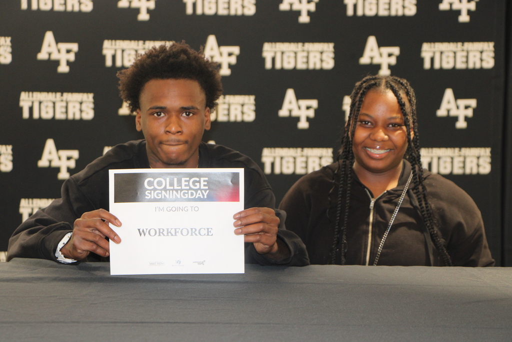 senior signing day