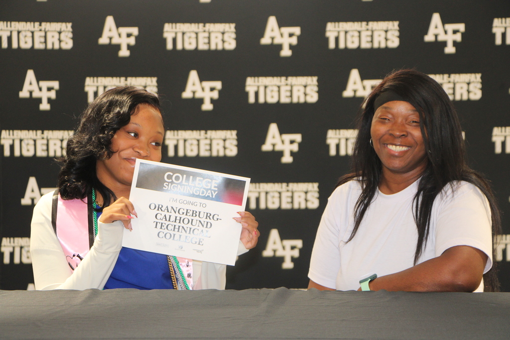 senior signing day
