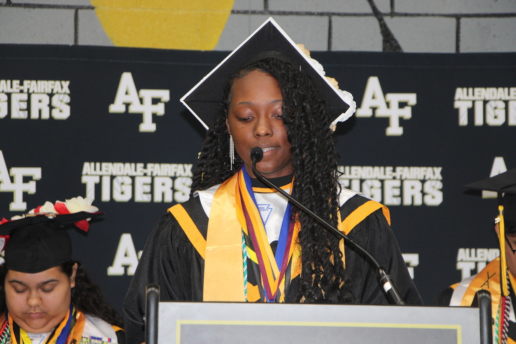 graduation speakers