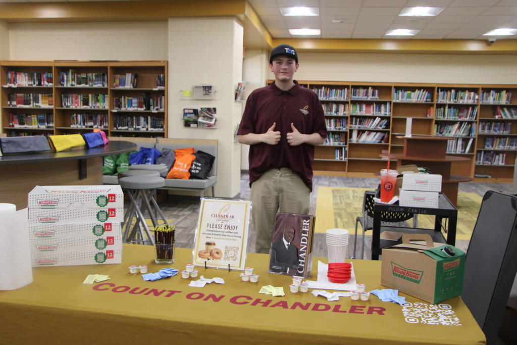 senior orientation back to school giveaway
