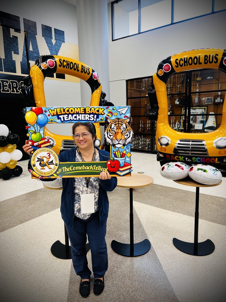 back to school photobooth
