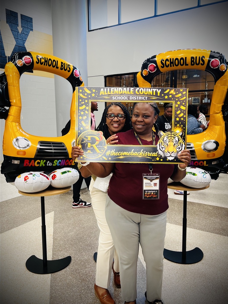 back to school photobooth