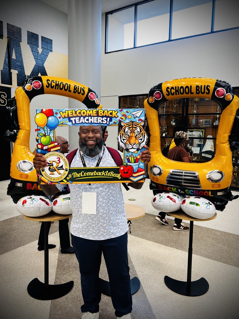 back to school photobooth