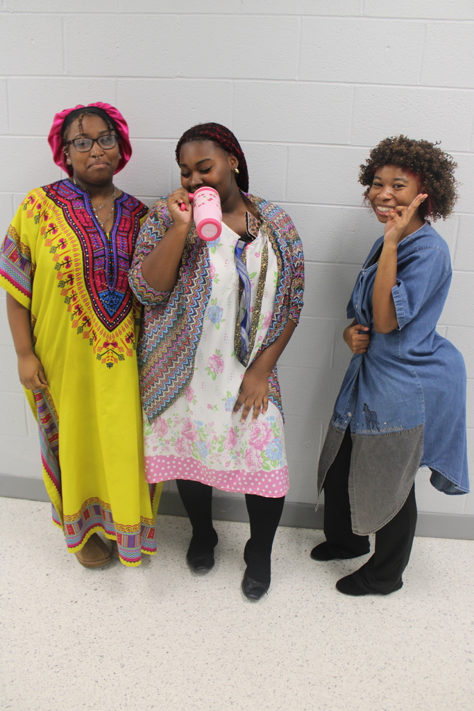 spirit day oldies vs babies