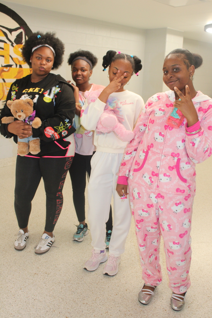 spirit day oldies vs babies
