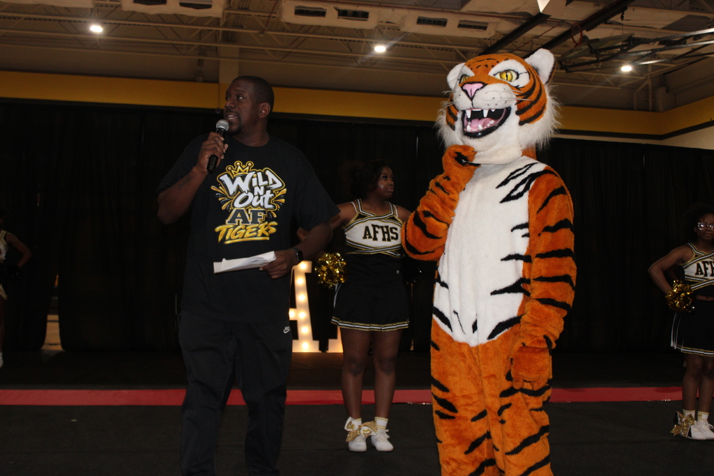homecoming pep rally
