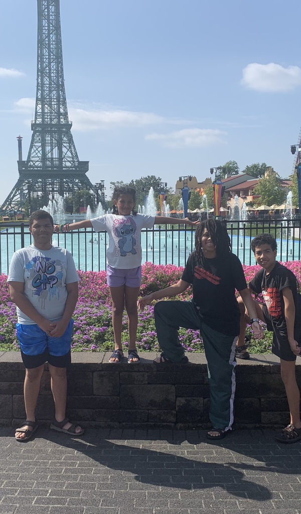 the keller family at kings island