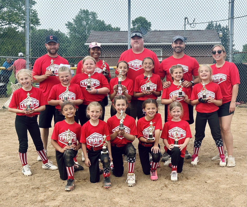 picture of the softball team