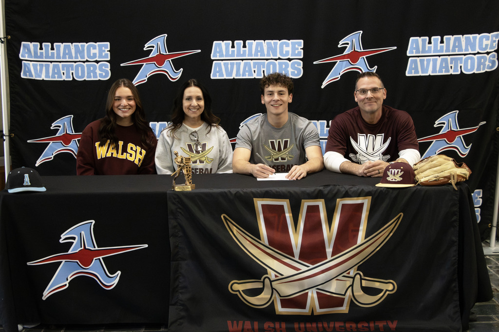 Lincoln with his family