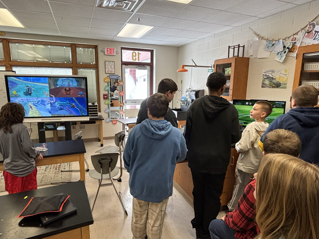 students playing mario kart