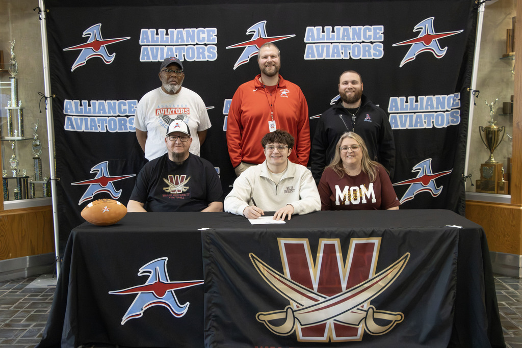 Picture of the signing ceremony