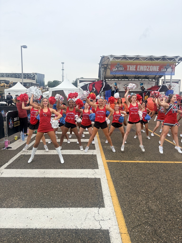 Alliance Cheerleaders cheering