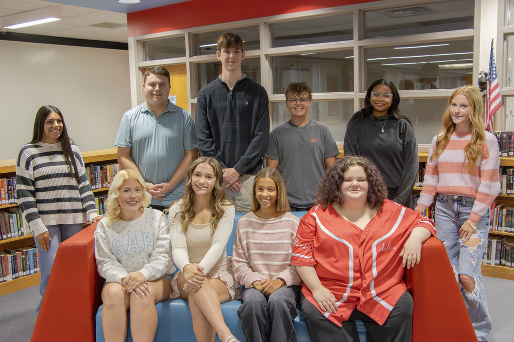 Group picture of the 10 members of the home coming court