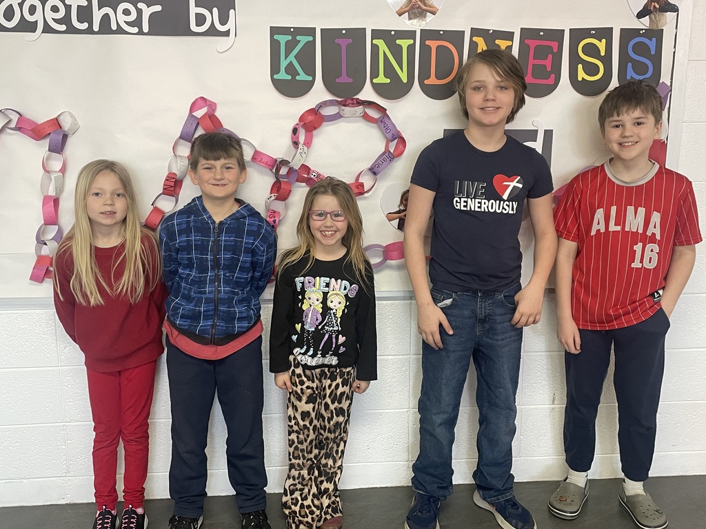 Student of the week, including 5 elementary students. 