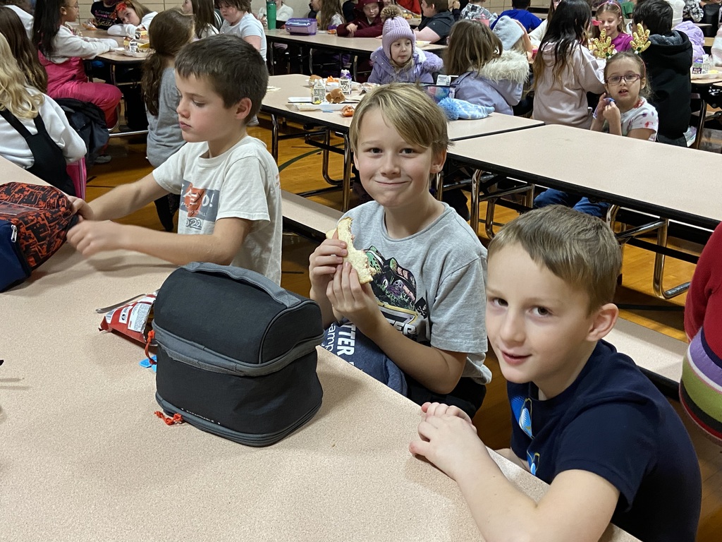 showing our lunchroom ROARS!