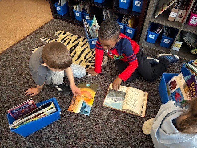 Students working together